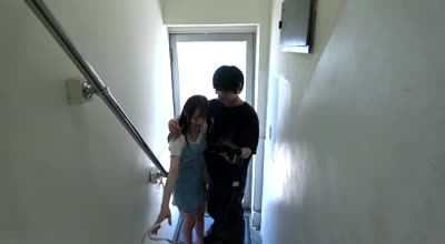BIGC-004 小さい女の子に巨大チ〇ポ超デカマラでちびワレメ肉マクレ返る激ピストン悲鳴悶絶イラマ泣き&痙攣イキ潮噴射止まらないオマ●コに中出し精子漬けぶっ壊れるまでハメ撮り巨編