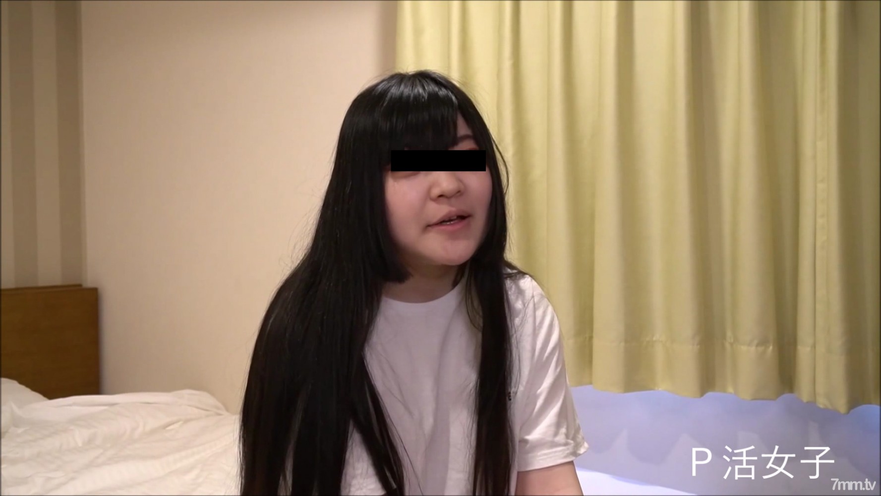 原始的Nakadashi!20岁 长发、斑点眼的职业学生,内心被操得生疼!