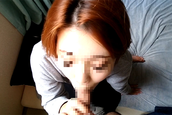 说是要帮在居屋工作的女大学生搬家,却被两个男人连续中出,屈辱的记录也被拍了下来