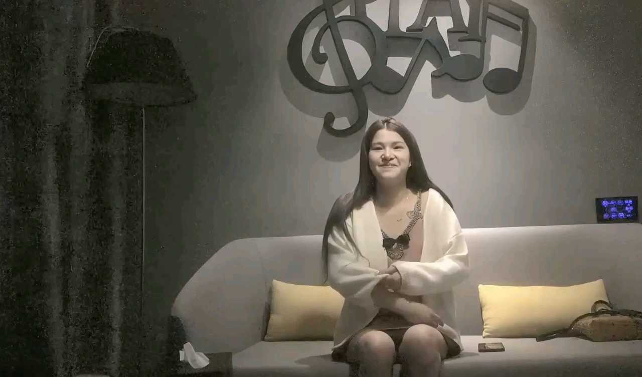 沈先生约吊带裙高顏值萌妹子啪啪,叫聲好嗲的。!