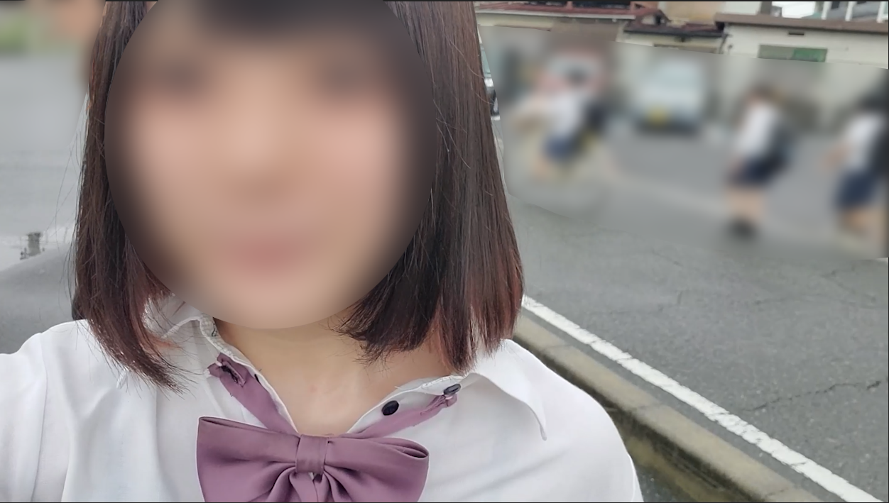 青梅竹马小梦!他们在学校自拍,曝光和手淫。