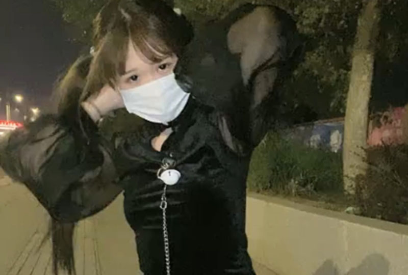 小萝莉户外被渣男调教的。!