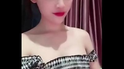 超级粉嫩的性感美女,录制了自慰视频