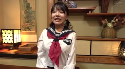 DVMM-236修学旅行中の女子○校生さん!タオル一枚男湯で同級生男子のチ○ポ洗ってもらえませんか?クラスメイトのフル勃起チ○ポに囲まれ恥じらいながらもしごいてしゃぶってザーメン抜きまくり!過激なミッションでオマ○コが火照ってしまいそのまま童貞筆…