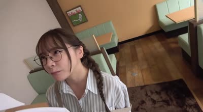 APGG-003 隠れ肉食女子の誘惑 喫茶店で働く地味子ちゃんはオヂ好きの隠れビッチ!マスターを痴女って店内密会! 一条みお