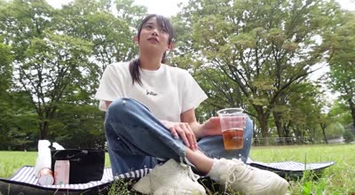 muge-0001 夢幻調査隊昼間の公園で一人でお酒を飲んでる女性急増なぜか顔面偏差値Aランク検証話しを聞いてみた結果!みんなめちゃのんべえSEX好き判明